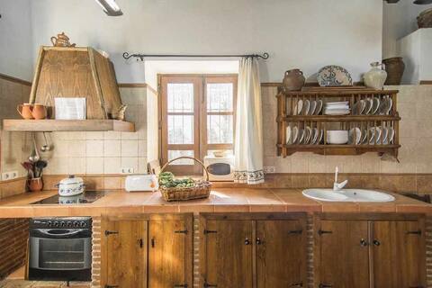 The CORTIJUELO, an authentic Andalusian farmhouse with charm