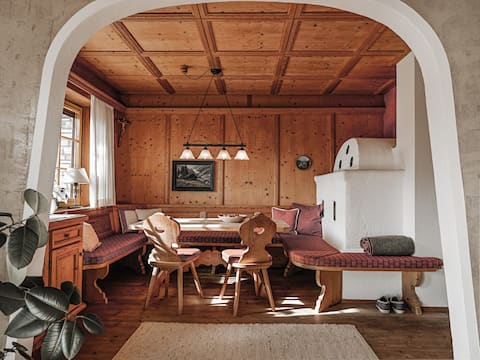 ASTER Boutique Hotel & Chalet