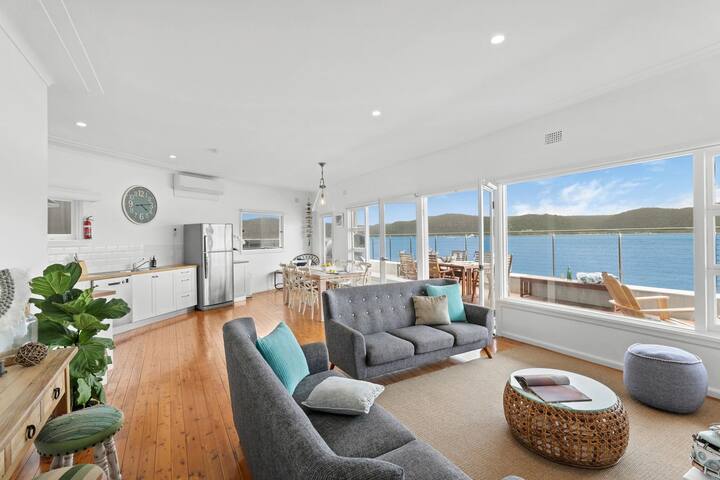 Barrenjoey Beach House by Beach Stays gallery image 5