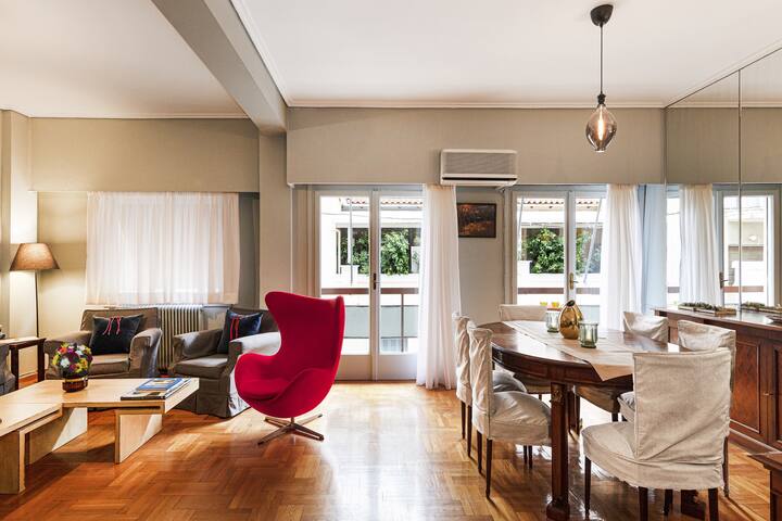 Spacious 3 Bedroom apt near Acropolis museum