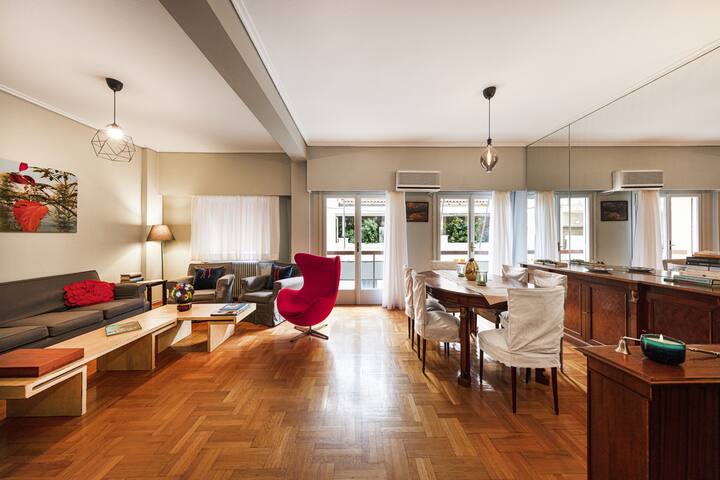 Spacious 3 Bedroom apt near Acropolis museum