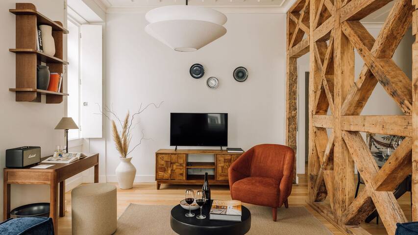 Ando Living – São Nicolau House – 302 gallery image 2