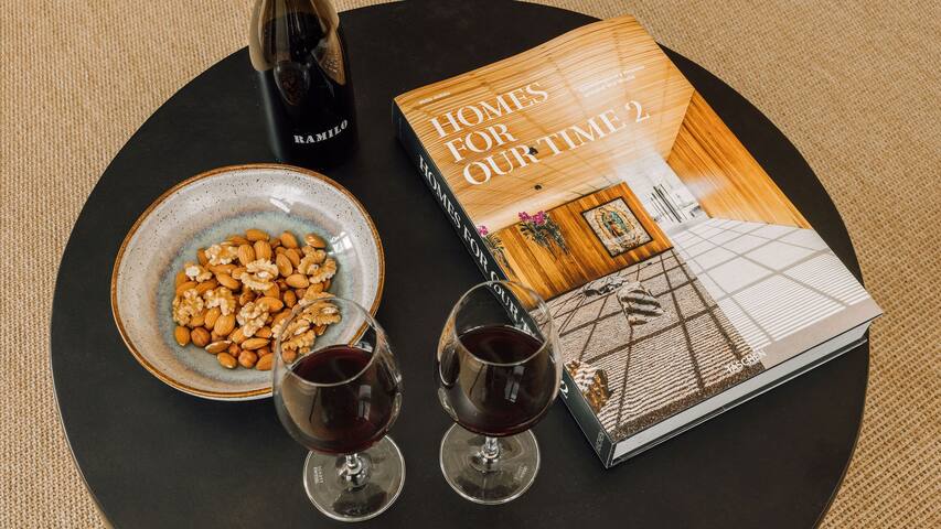 Ando Living – São Nicolau House – 302 gallery image 3