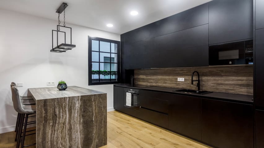 The perfect location in the center of Madrid gallery image 4