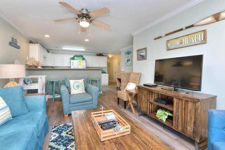 Oceanview 2br Condo For 7 In Oak Island - Bald Head Island, NC