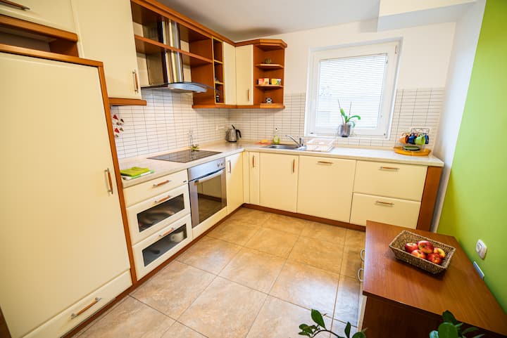 Three Bedroom Apartment With Terrace Ole