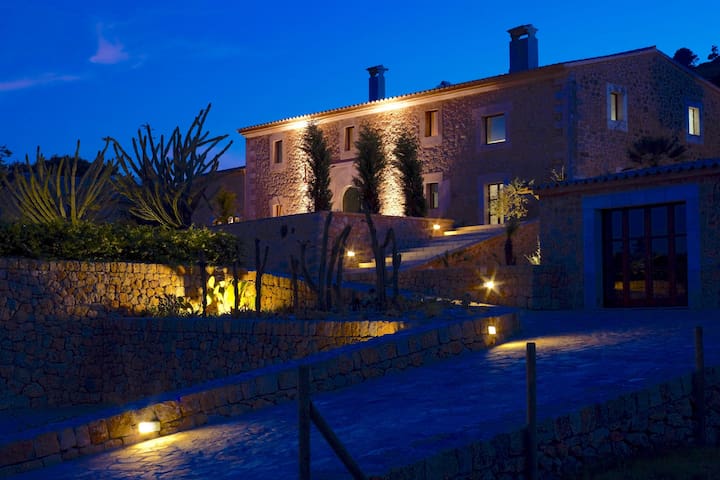 Sealand Villas managed Airbnb listing 1