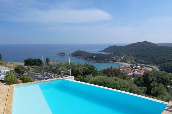 Virginie Et Son Équipe managed Airbnb listing 3