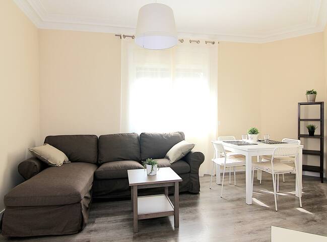 BarnaRent Apartments managed Airbnb listing 3