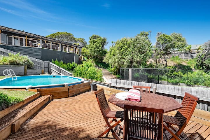 Willowdene | Coastal Oasis Pool Spa Tennis Court
