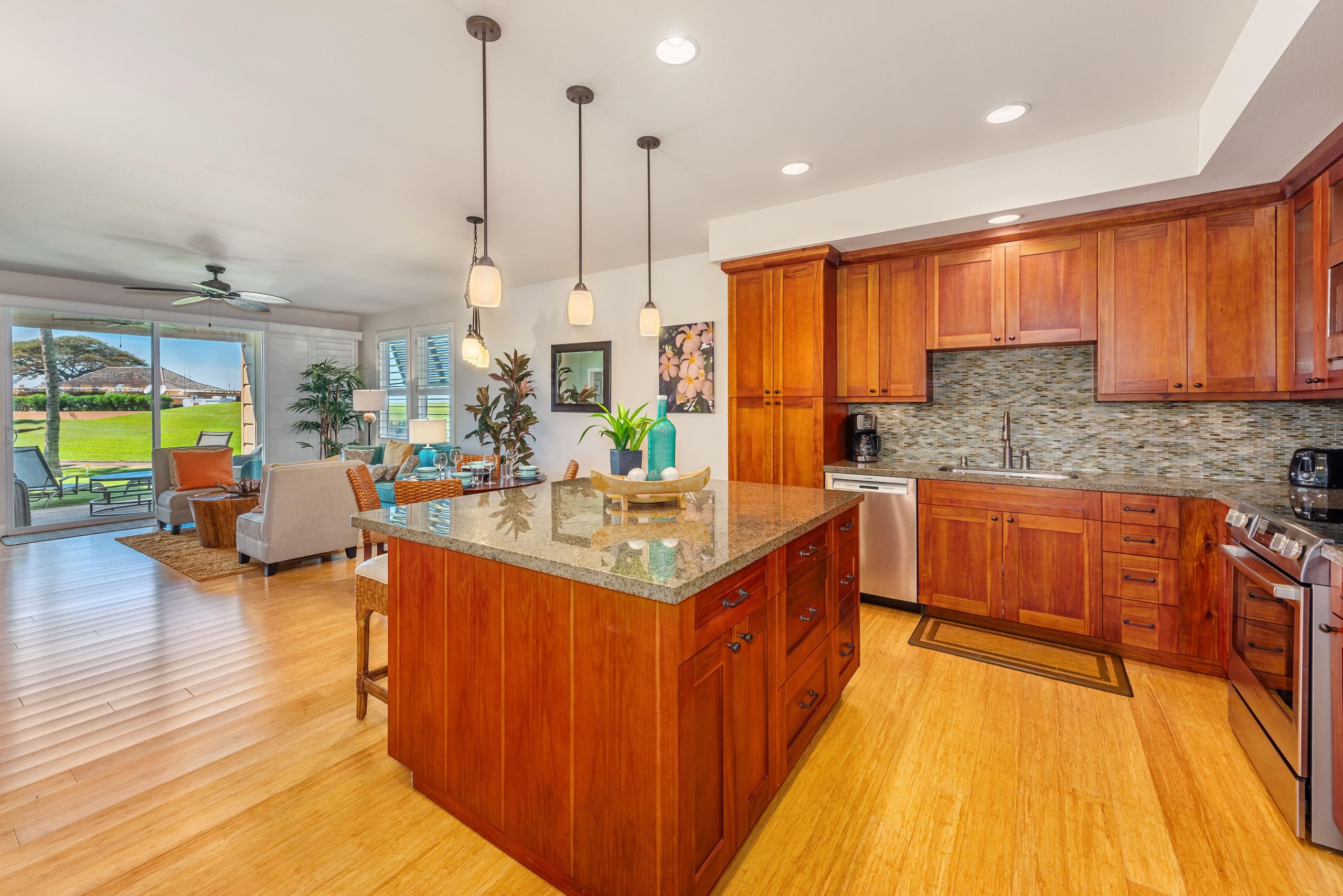 Condo in Koloa · ★4.92 · 3 bedrooms · 4 beds · 3 baths - Image 7