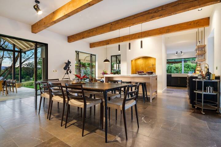 Fairway – Luxury Federal retreat with 14m pool gallery image 5