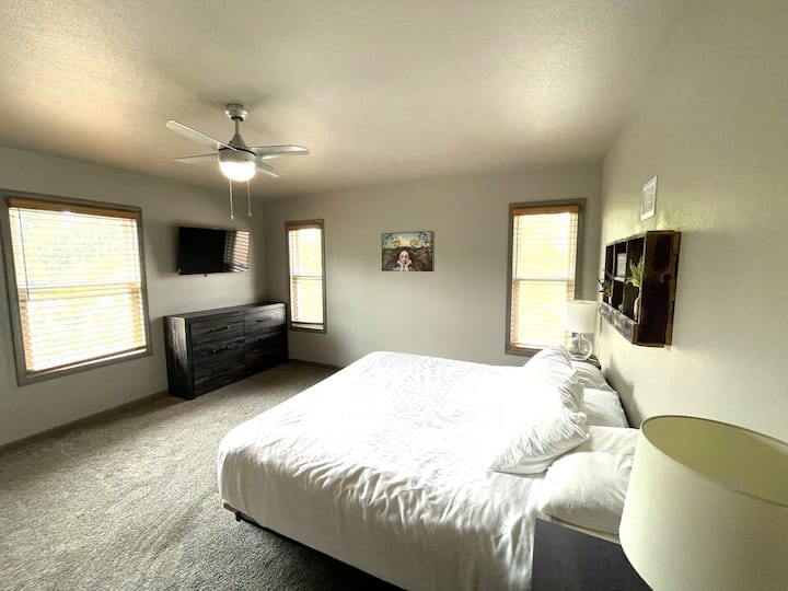 საძინებელი 3