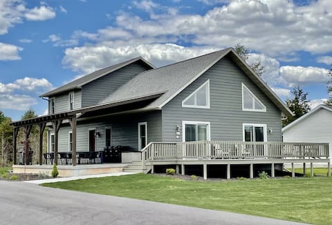 Dells Reunion Lodge @ Spring Brook Resort
