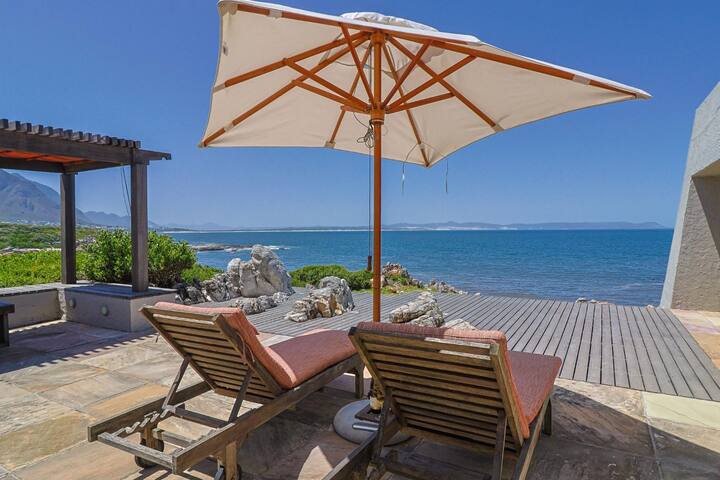 Firefly Villas managed Airbnb listing 3