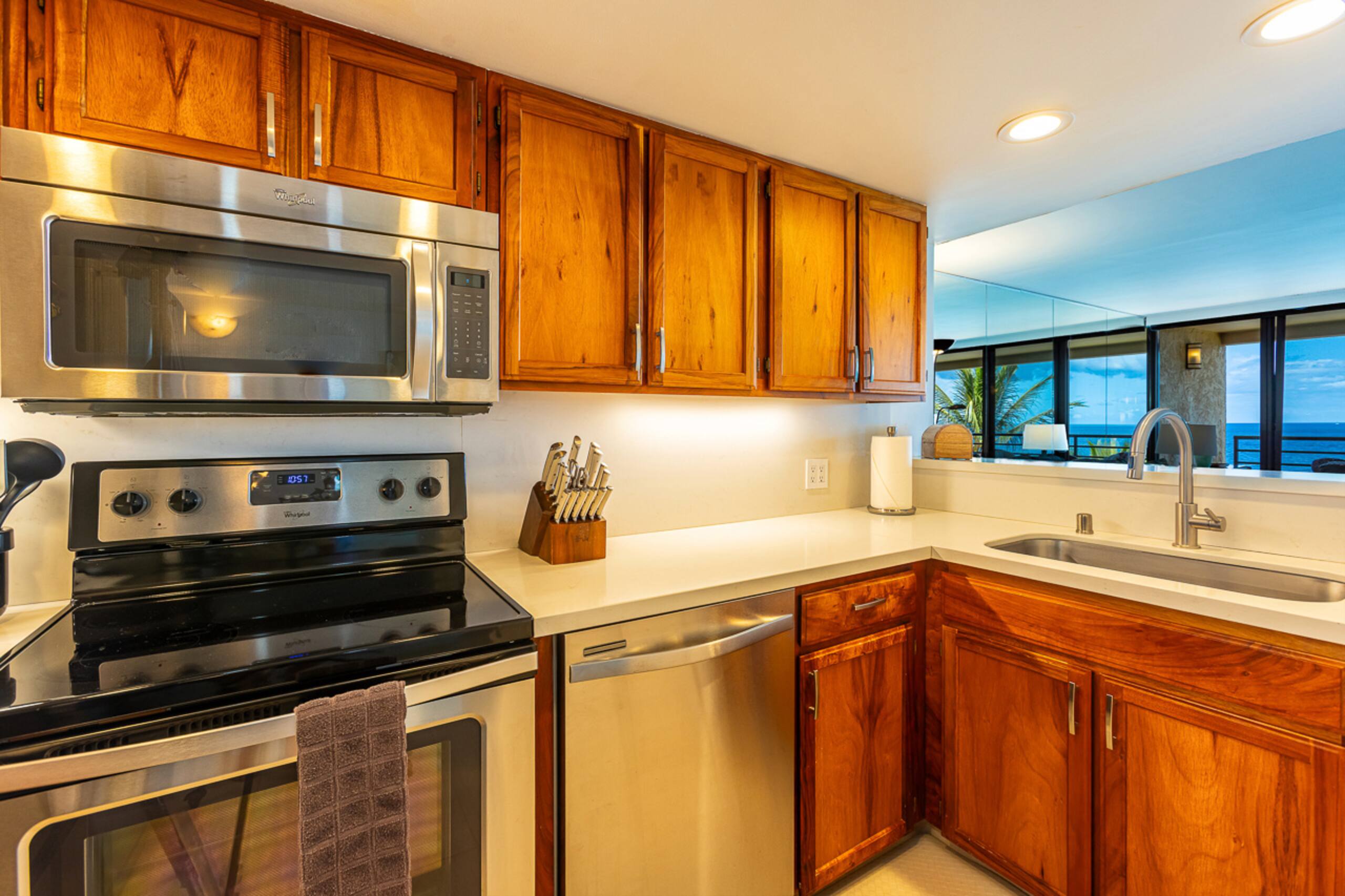 Condo in Kihei · ★4.67 · 2 bedrooms · 3 beds · 2 baths - Image 13