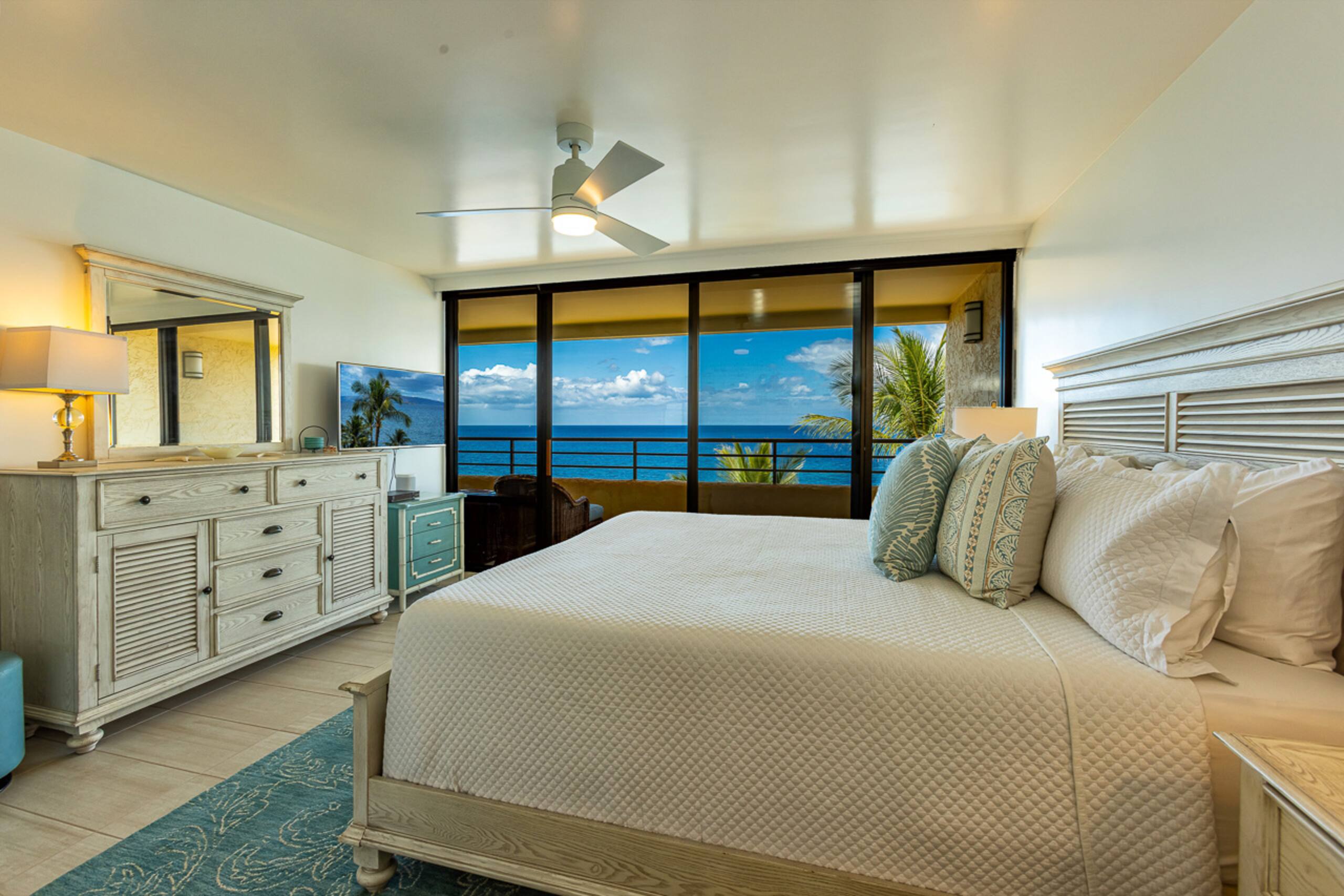 Condo in Kihei · ★4.67 · 2 bedrooms · 3 beds · 2 baths - Image 19