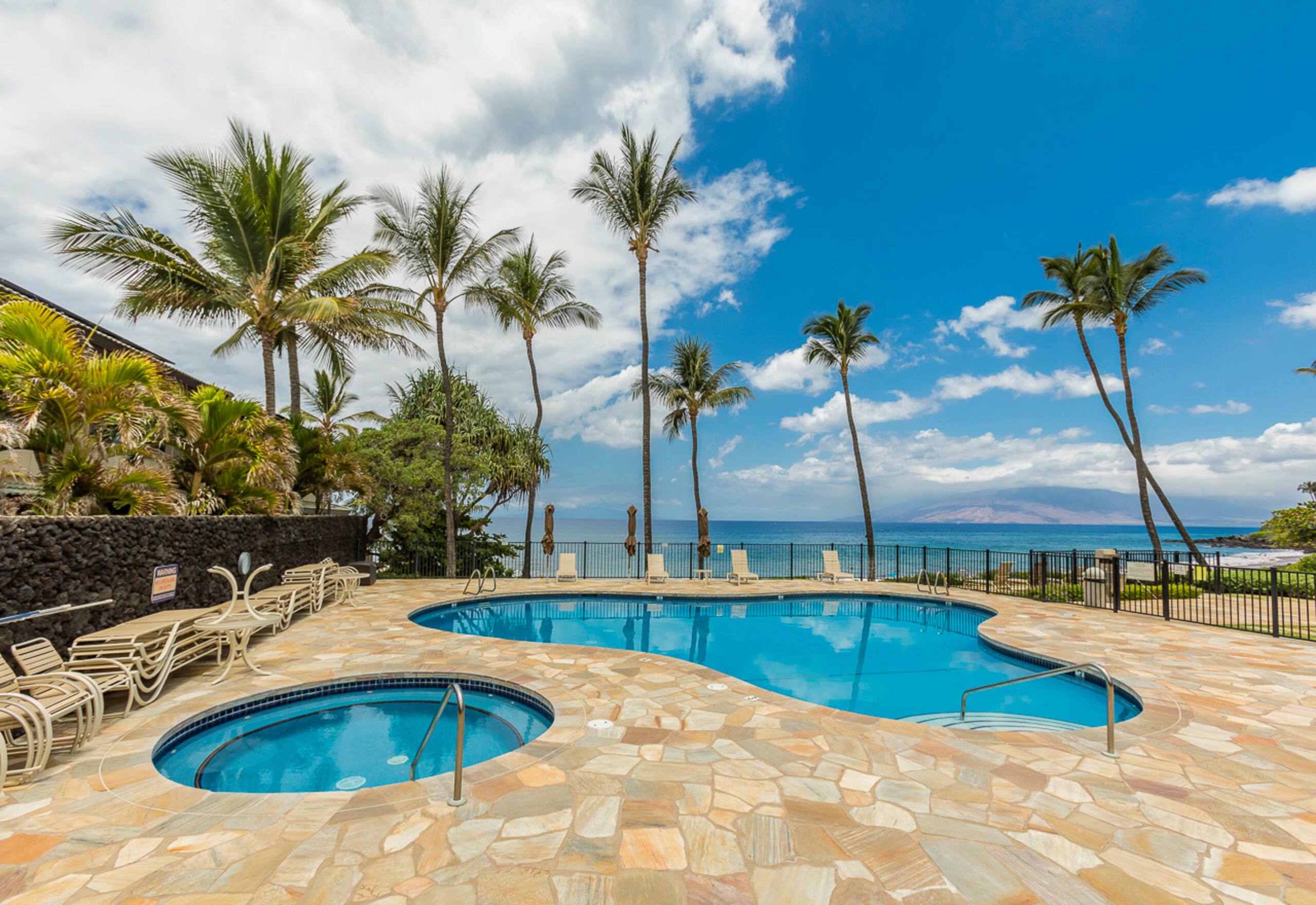 Condo in Kihei · ★4.67 · 2 bedrooms · 3 beds · 2 baths - Image 38