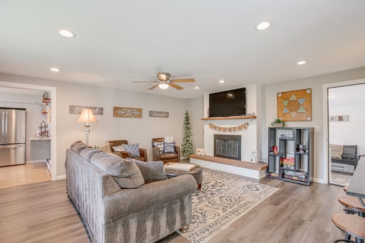 Dog-friendly Ranch Retreat ~ 5 Mi To Denver! - Wheat Ridge, CO