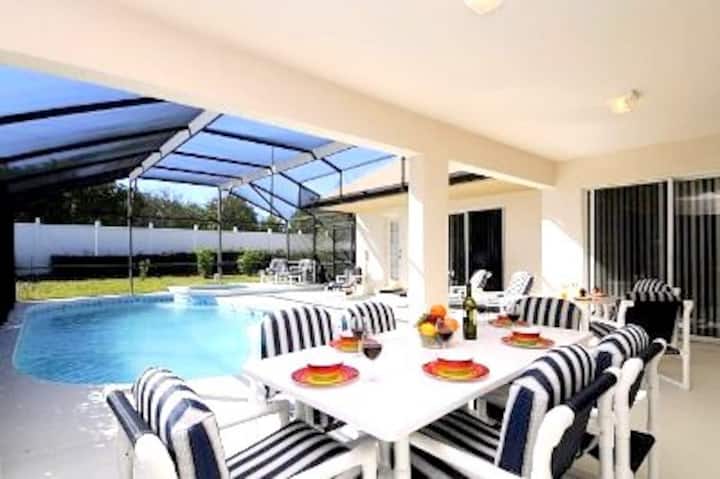 Executive Villa With South Facing Private Pool & Spa <10 Miles To Disney/golf - Florida