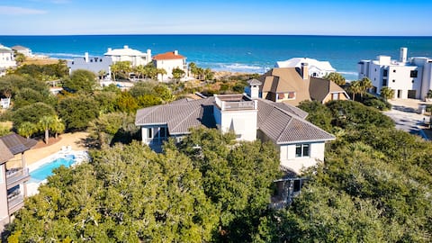 Vacation in style with sweeping ocean views