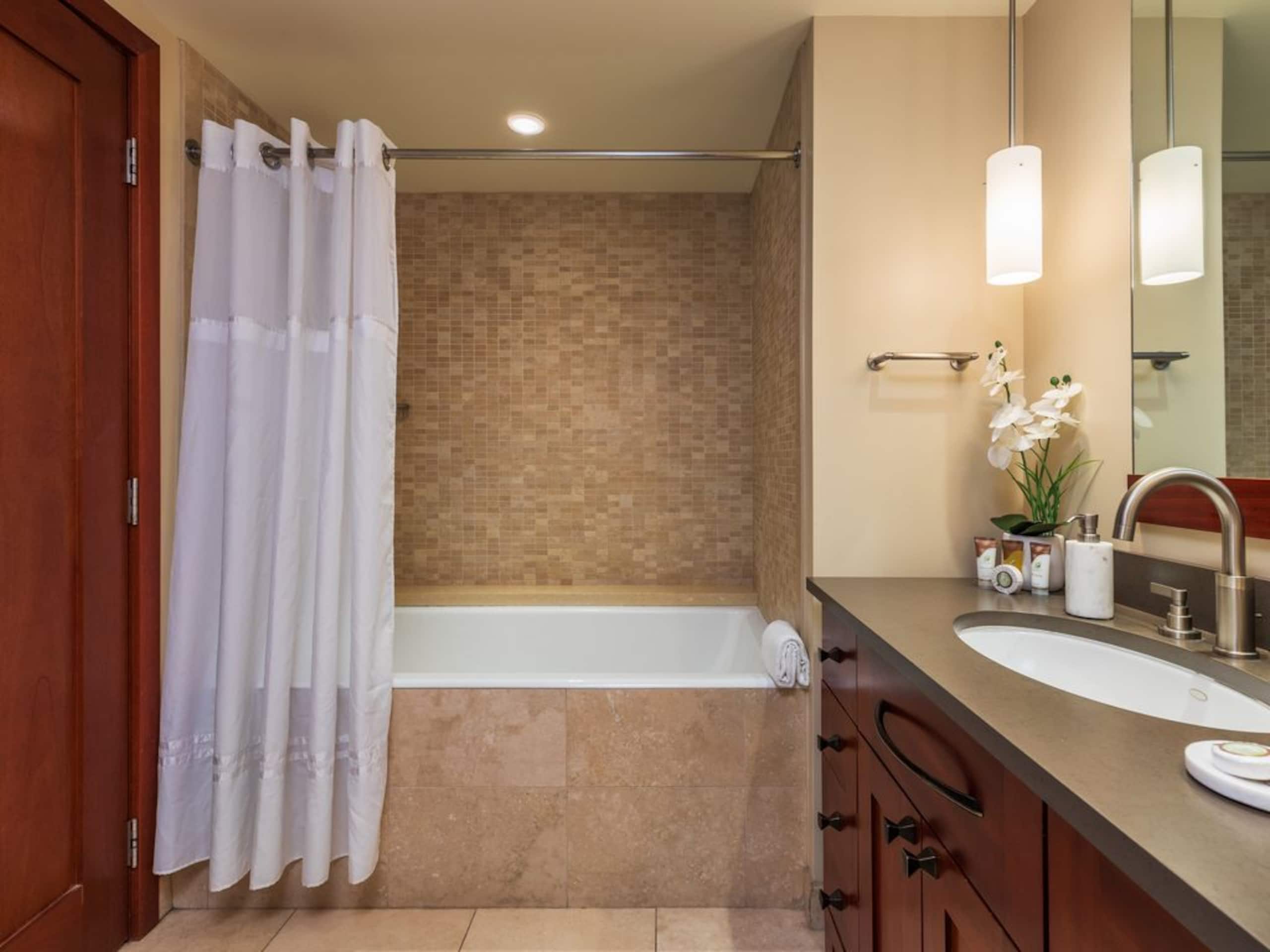 Villa in Kapolei · ★4.88 · 3 bedrooms · 4 beds · 3 baths - Image 19