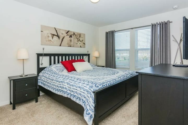 საძინებელი 4