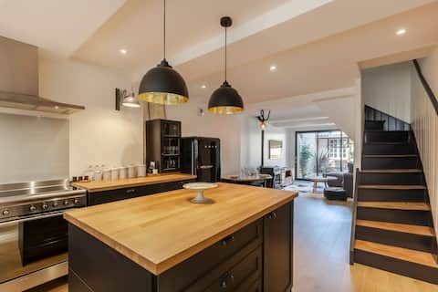 Au 106 - Nice house - Full historic center
