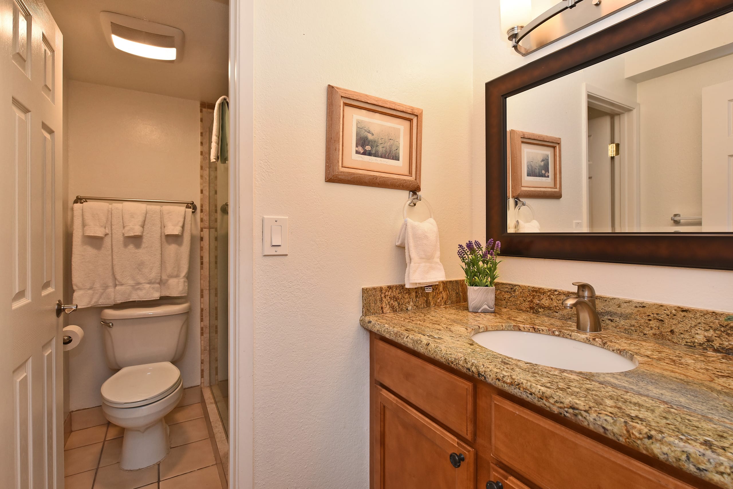 Condo in Lahaina · ★4.45 · 2 bedrooms · 4 beds · 2 baths - Image 33