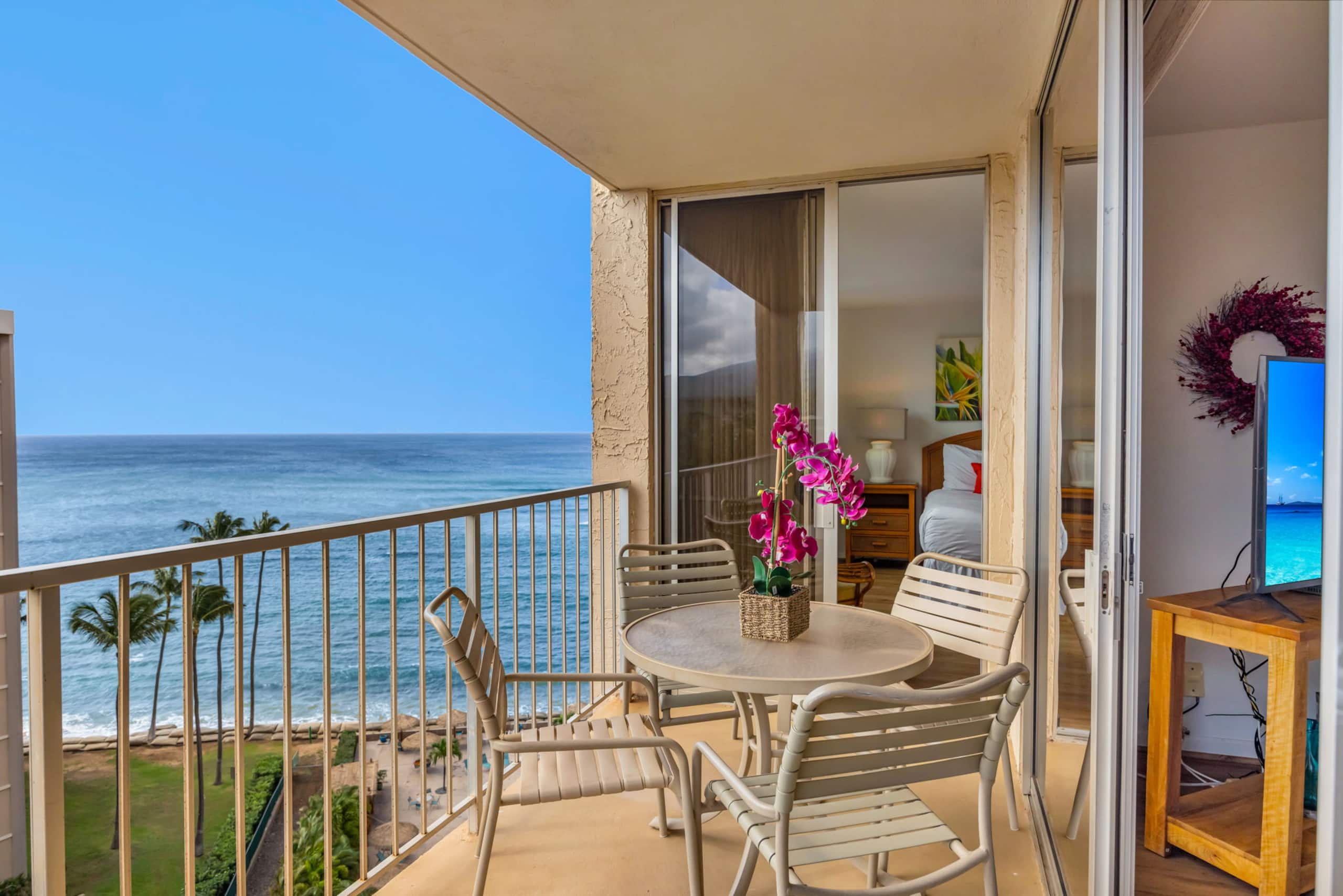 Condo in Lahaina · ★4.45 · 2 bedrooms · 4 beds · 2 baths - Image 36