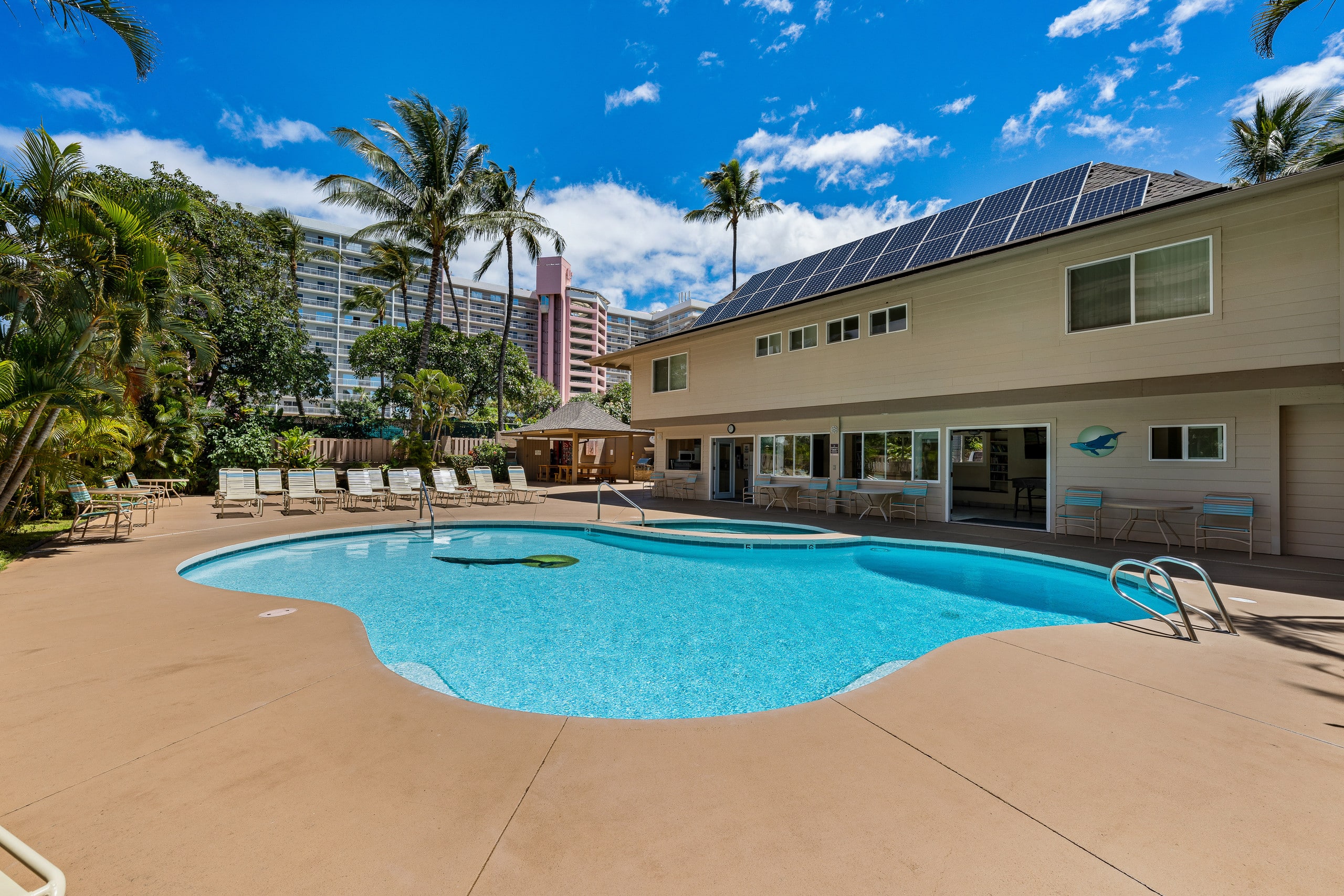 Condo in Lahaina · ★4.66 · 1 bedroom · 2 beds · 1 bath - Image 33