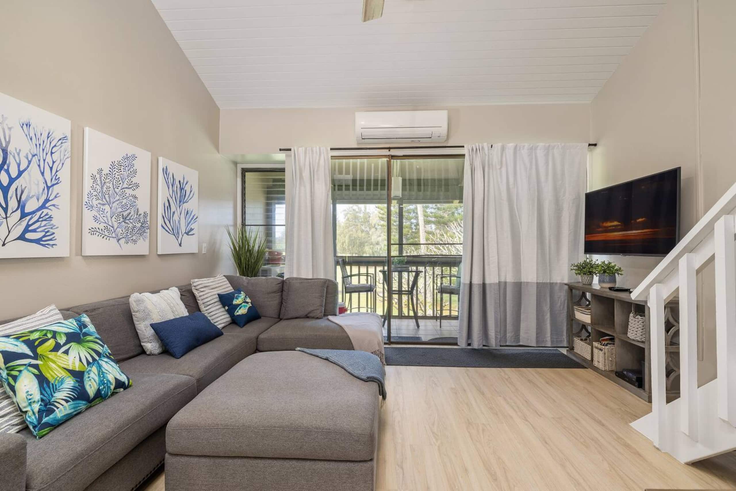 Condo in Kahuku · ★4.65 · 2 bedrooms · 3 beds · 2 baths - Image 6