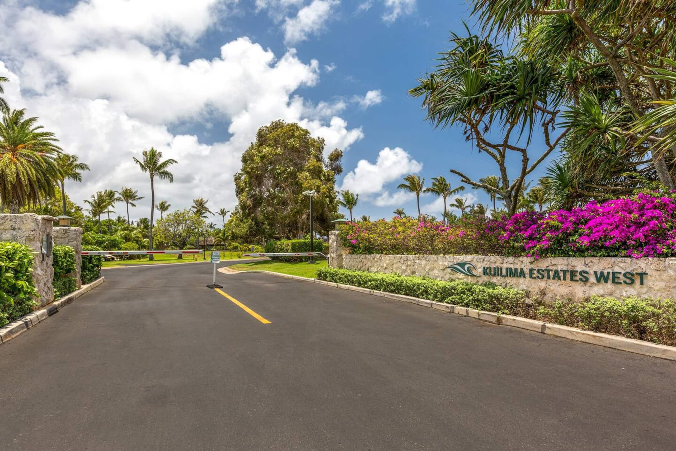 Condo in Kahuku · ★4.65 · 2 bedrooms · 3 beds · 2 baths - Image 37