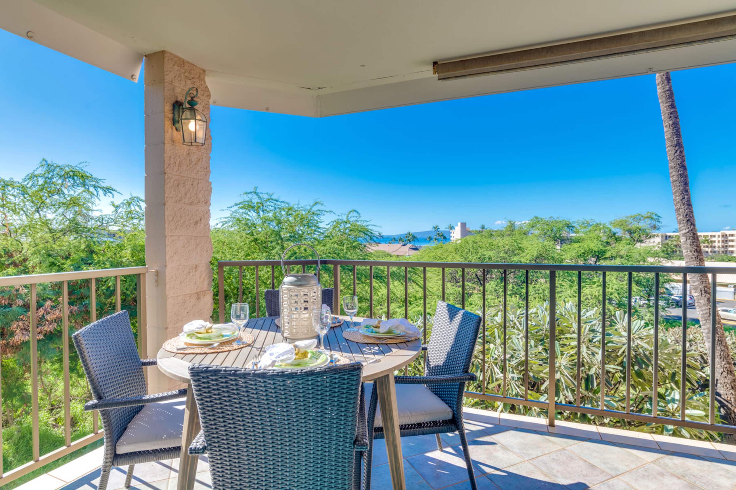 Condo in Kihei · ★4.87 · 1 bedroom · 2 beds · 1 private bath - Image 4