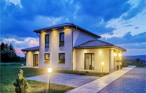 Gorgeous apartment in Harzgerode with WiFi