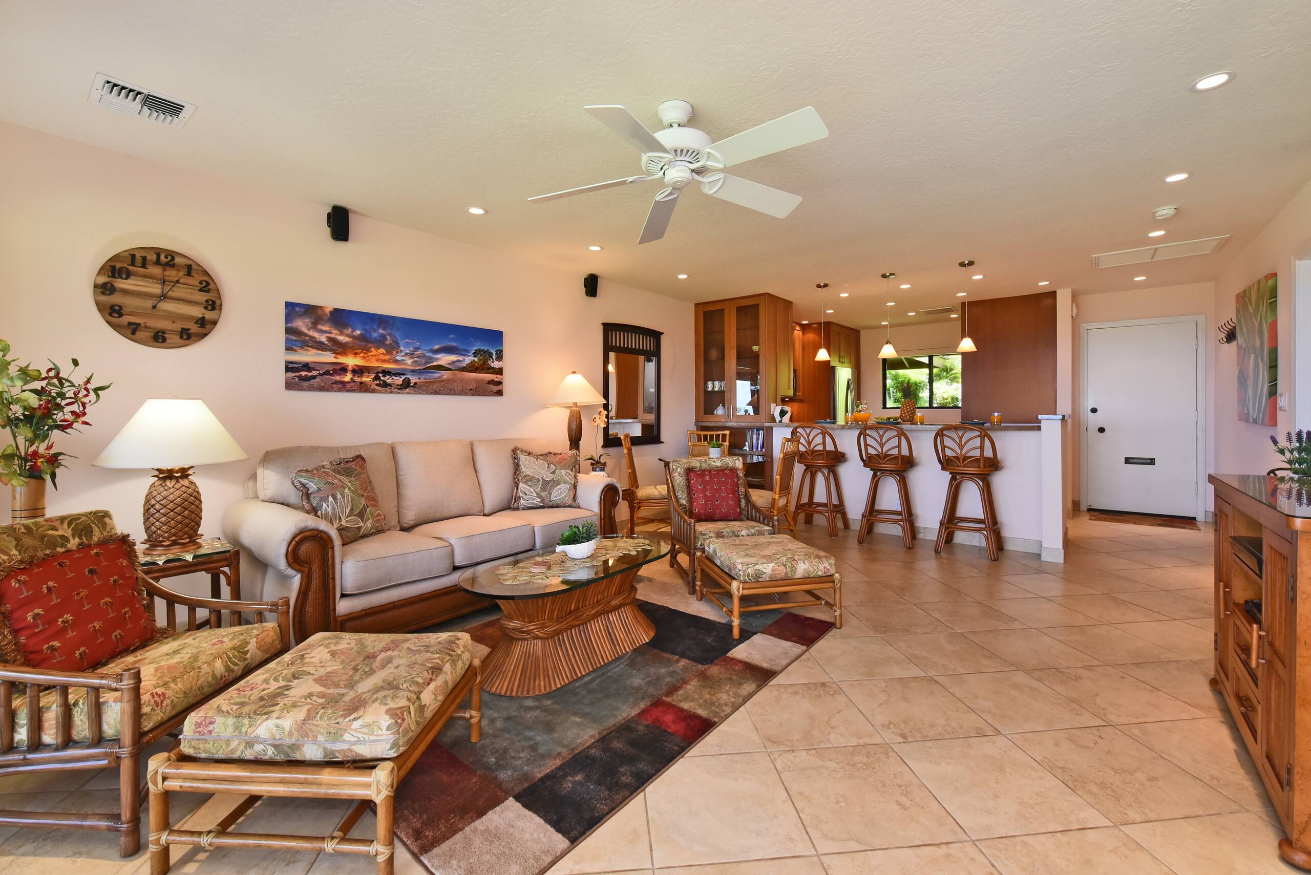 Condo in Lahaina · ★4.76 · 2 bedrooms · 4 beds · 2 baths - Image 4