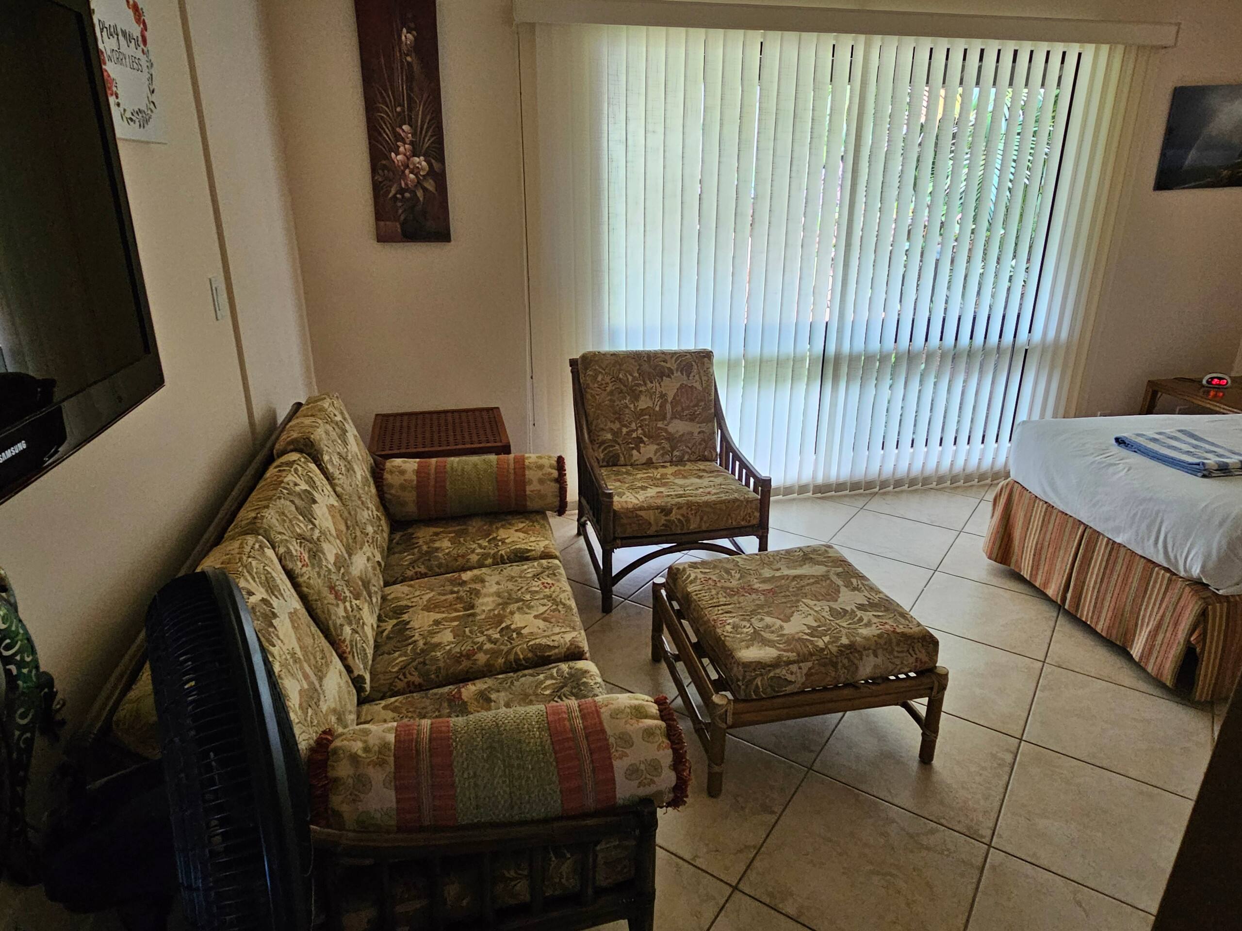 Condo in Lahaina · ★4.76 · 2 bedrooms · 4 beds · 2 baths - Image 22