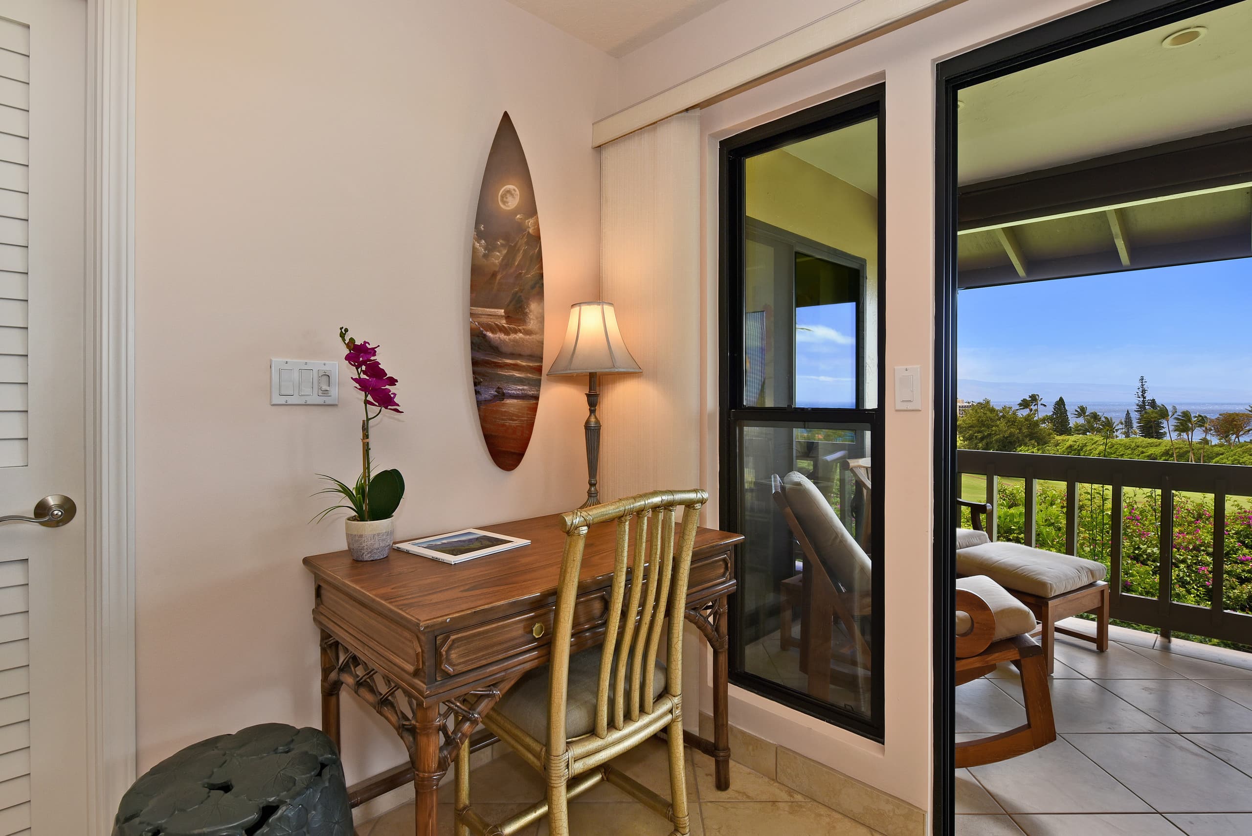 Condo in Lahaina · ★4.76 · 2 bedrooms · 4 beds · 2 baths - Image 6