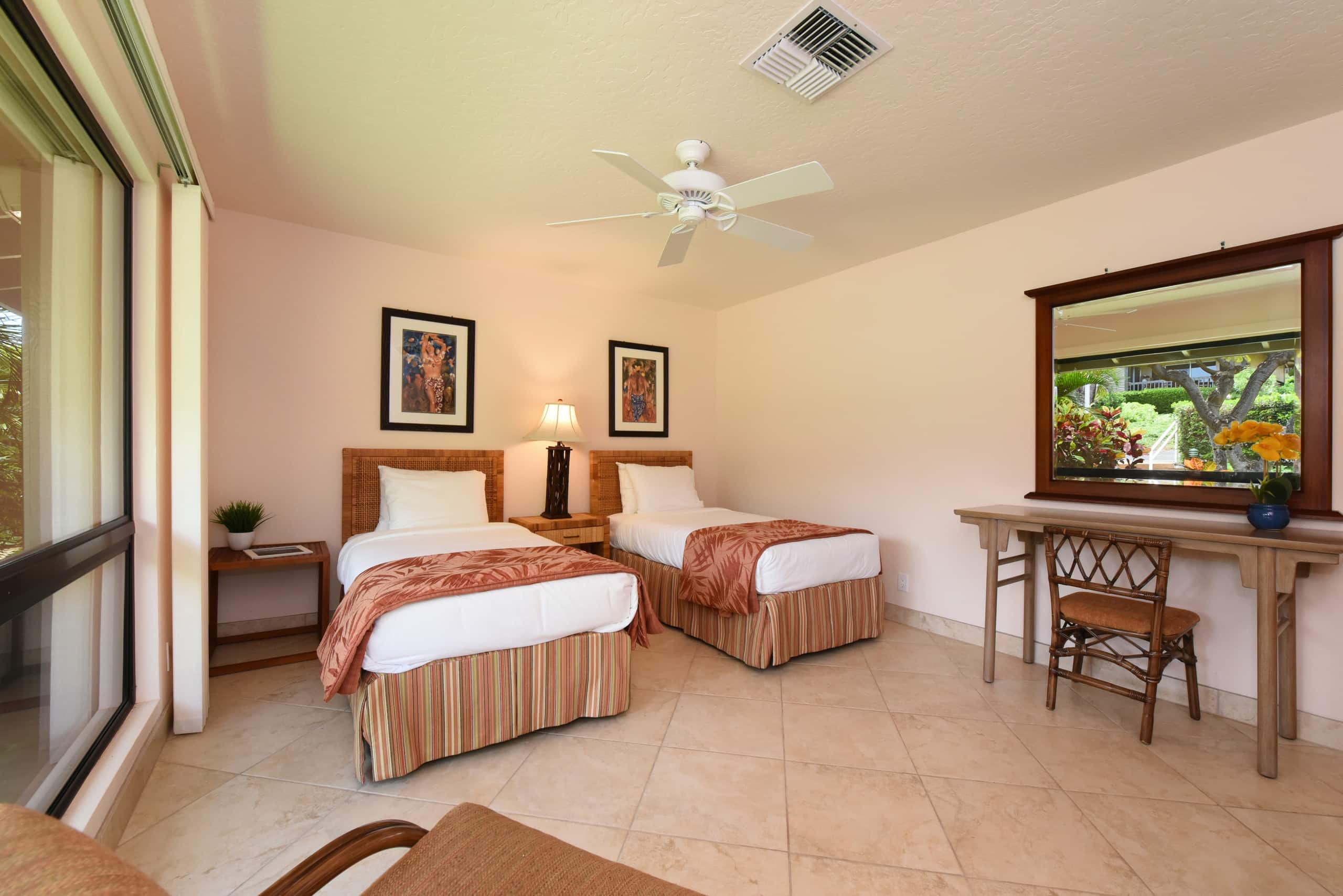 Condo in Lahaina · ★4.76 · 2 bedrooms · 4 beds · 2 baths - Image 21