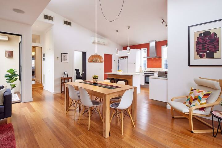 Mordi Beach House gallery image 4