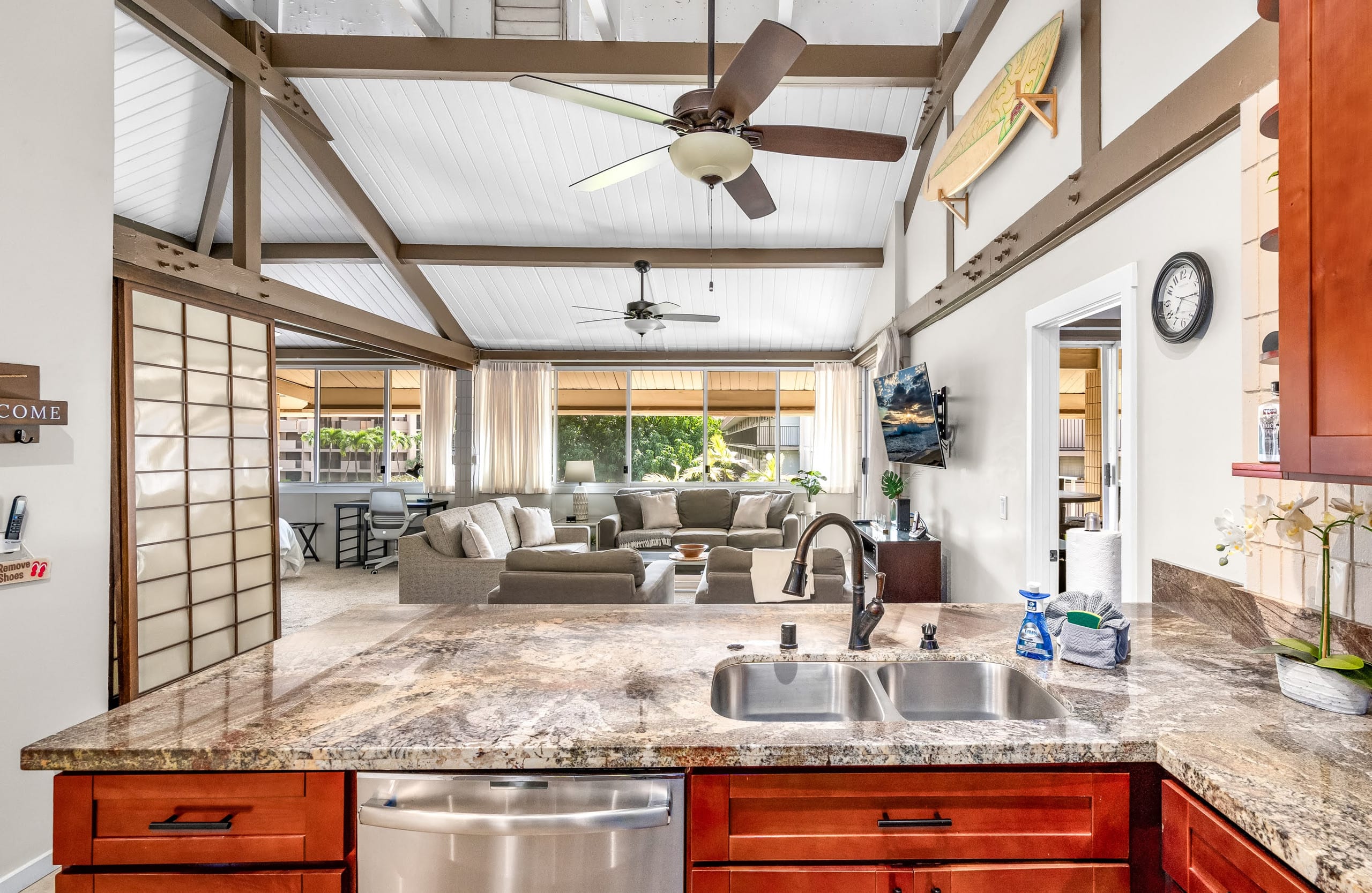 Condo in Kihei · ★4.8 · 2 bedrooms · 4 beds · 2 private baths - Image 9