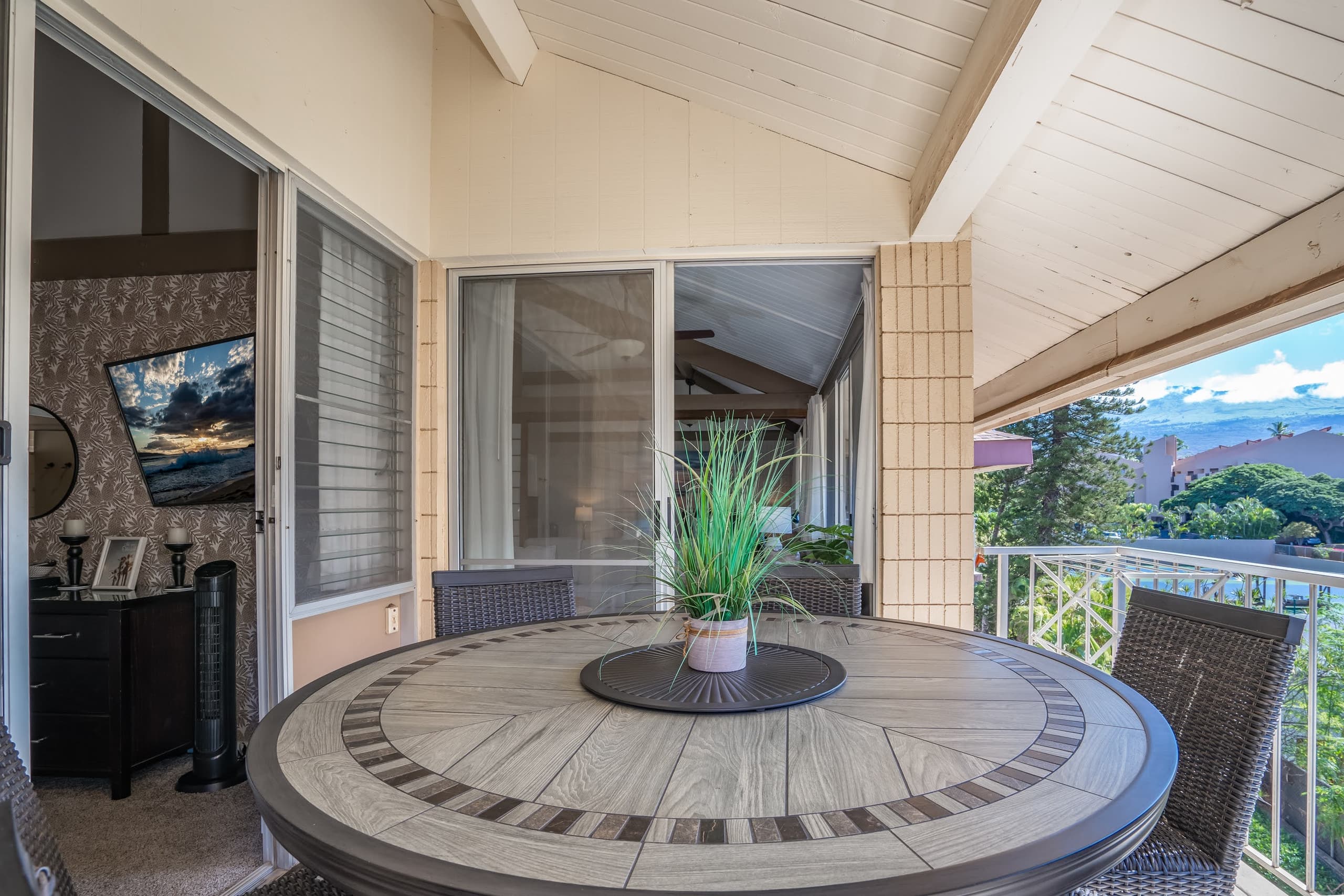 Condo in Kihei · ★4.8 · 2 bedrooms · 4 beds · 2 private baths - Image 33