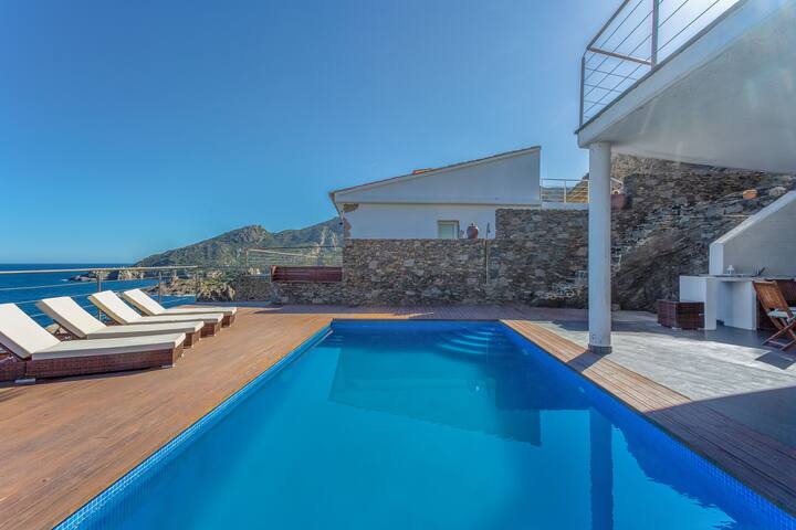 Flateli. Port de la Selva gallery image 3