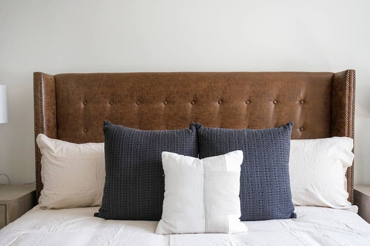 Belmont Luxe | Walk to 12South & Hillsboro Village