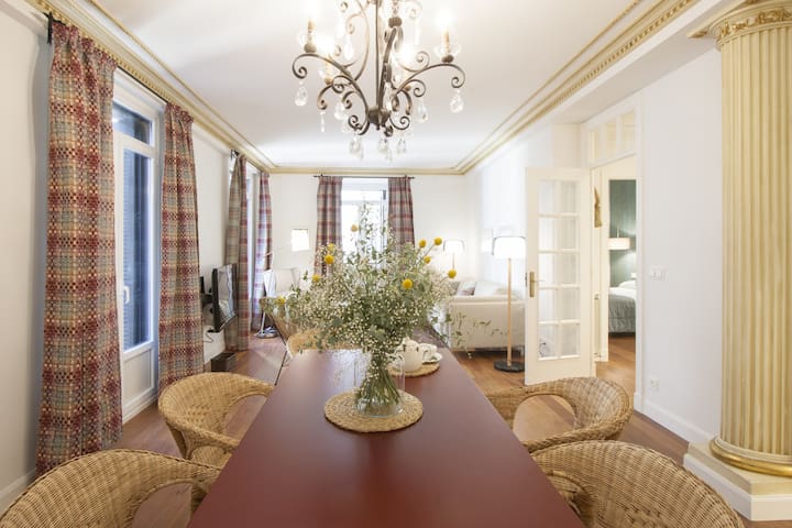 Bare by Oldtown Ss Apartments