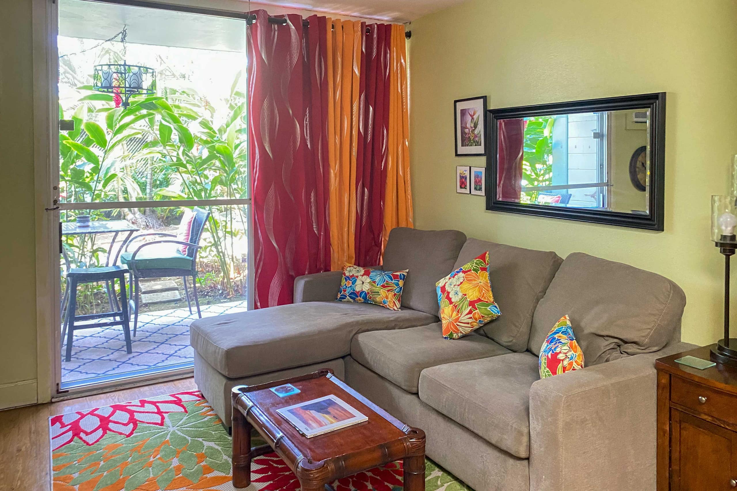 Condo in Kailua-Kona · ★4.5 · Studio · 1 bed · 1 bath - Image 5