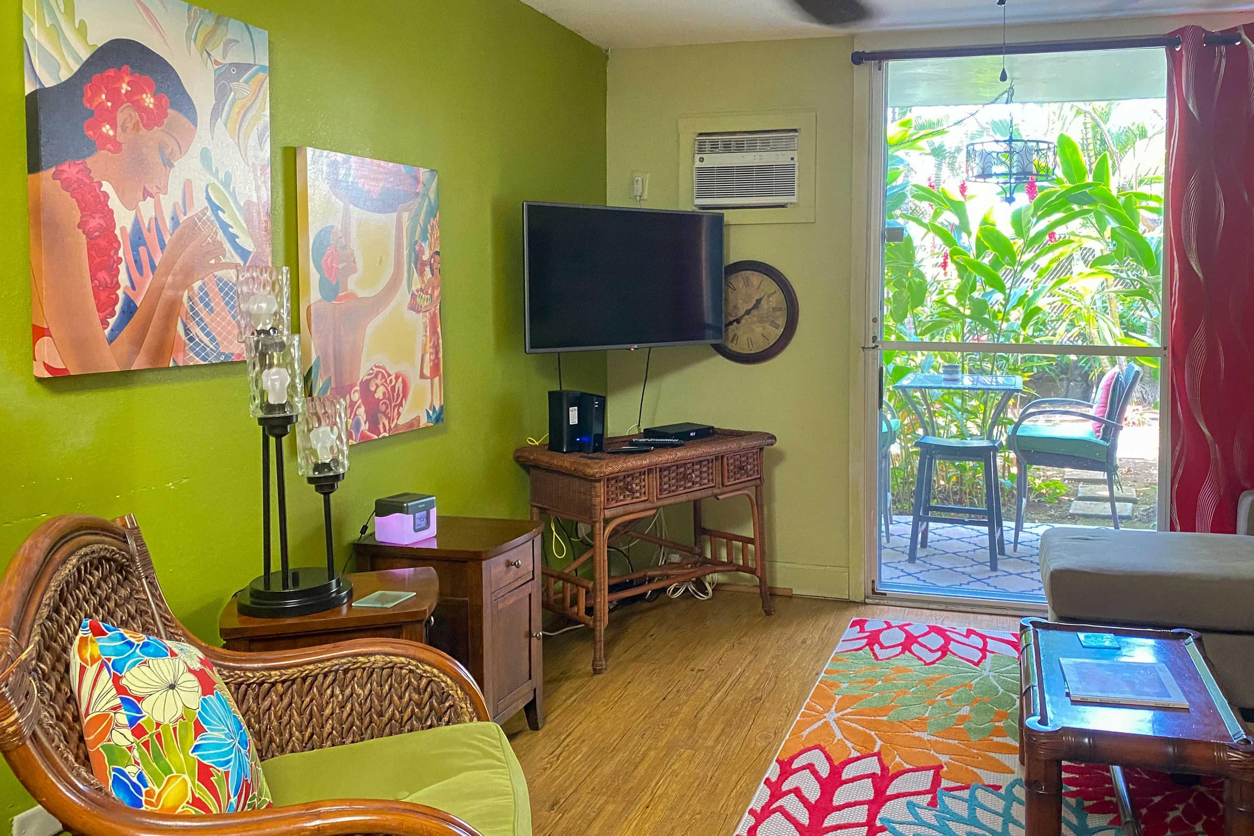 Condo in Kailua-Kona · ★4.5 · Studio · 1 bed · 1 bath - Image 4