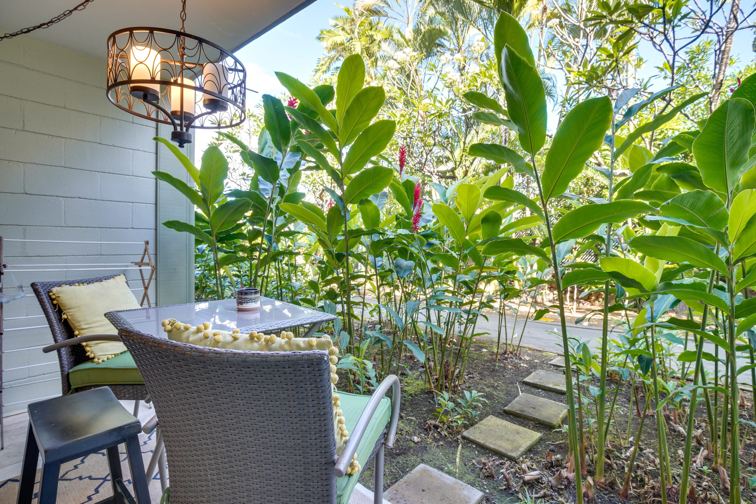 Condo in Kailua-Kona · ★4.5 · Studio · 1 bed · 1 bath - Image 15