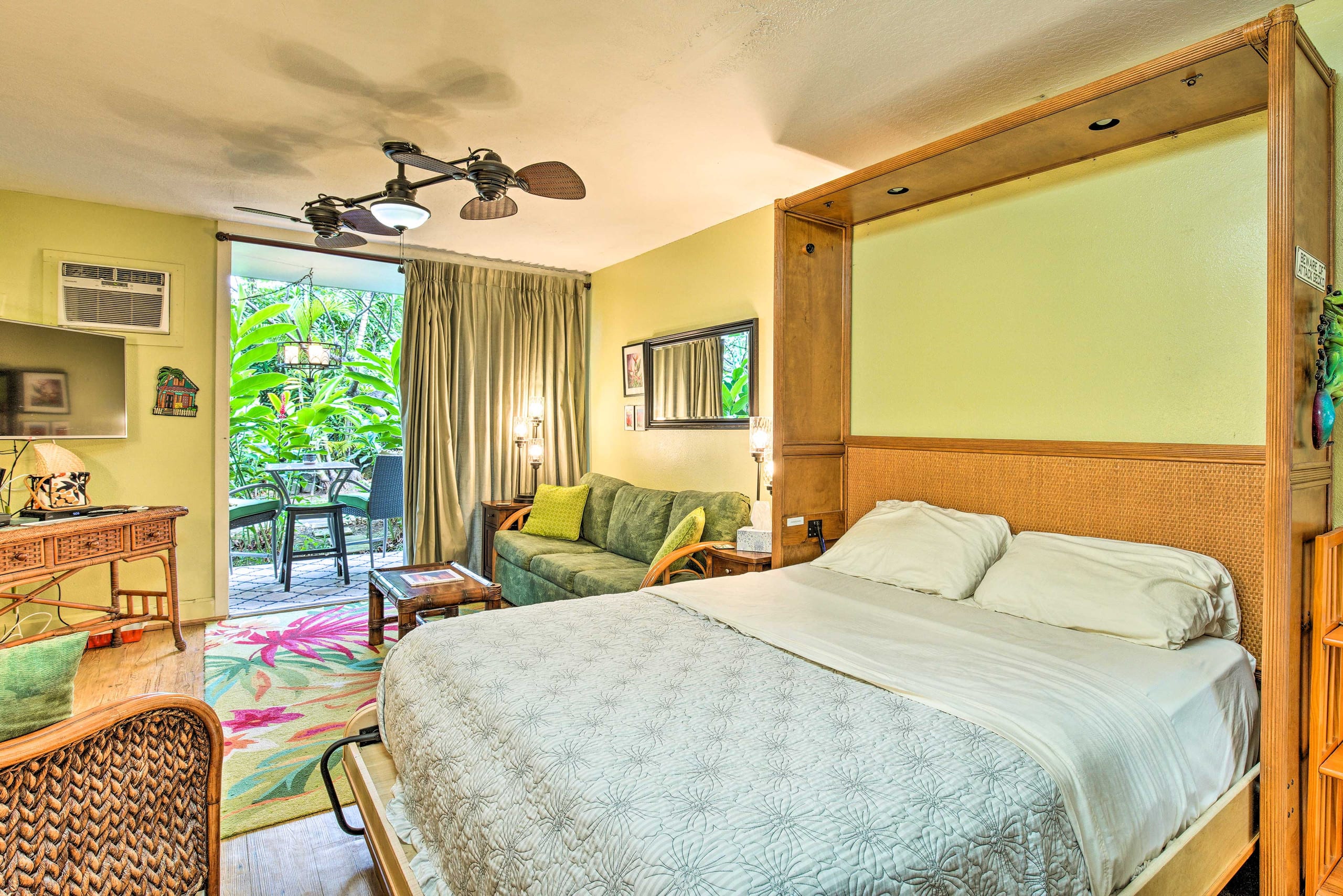 Condo in Kailua-Kona · ★4.5 · Studio · 1 bed · 1 bath - Image 7