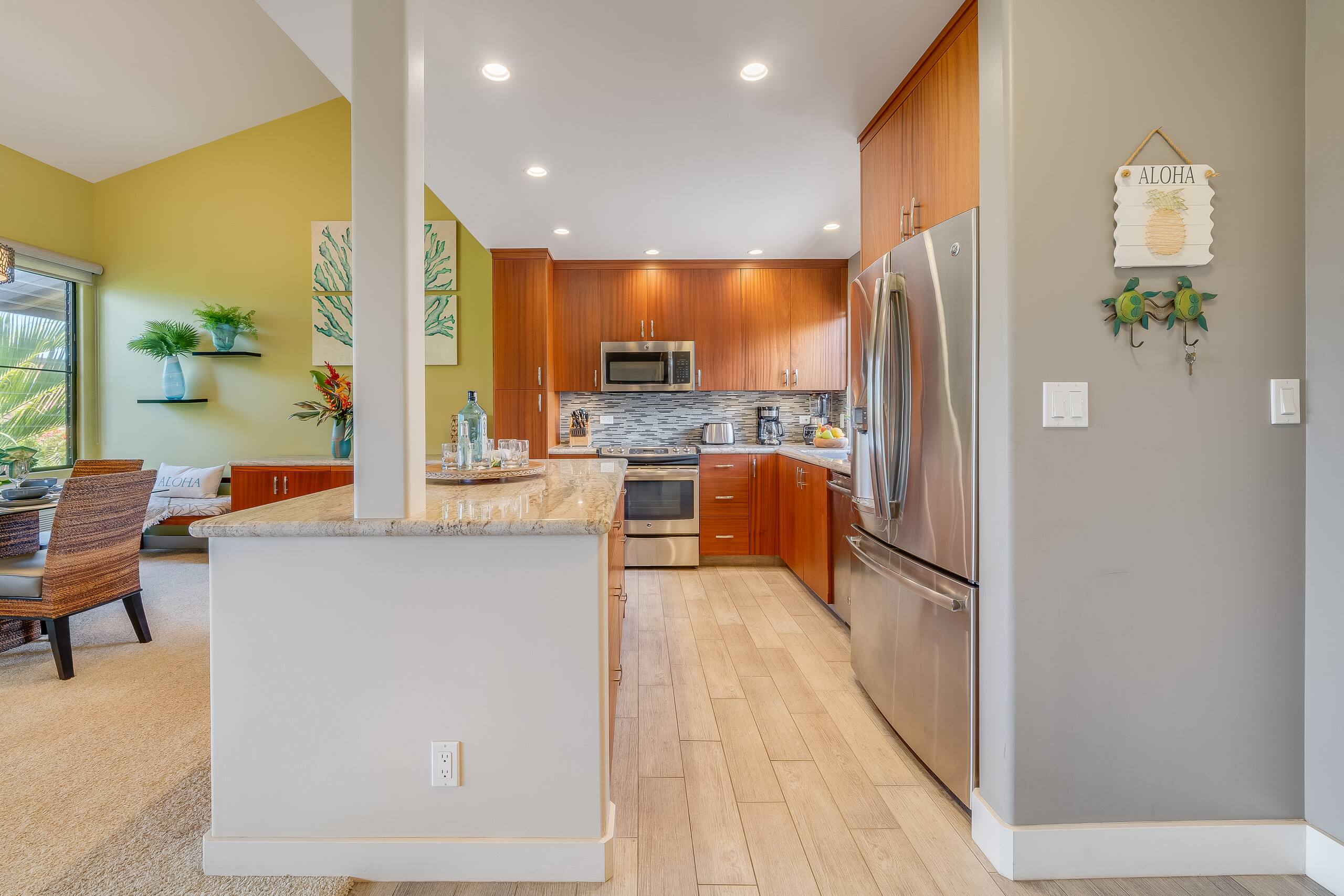 Condo in Kihei · ★4.63 · 1 bedroom · 2 beds · 2 baths - Image 9